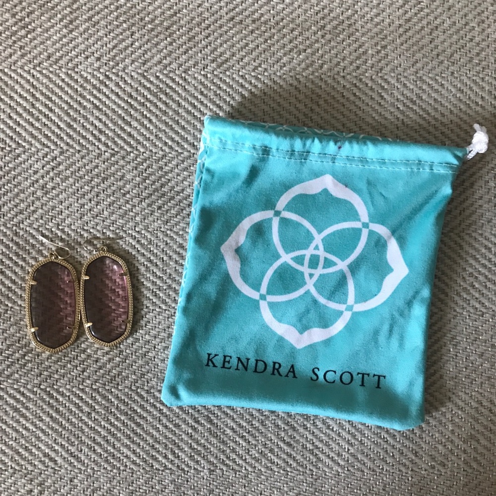 Kendra Scott Classic Danielle Earrings 💓🌟💫